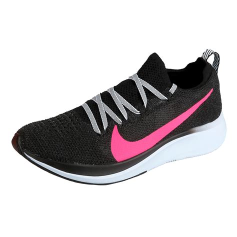 nike flyknit damen schwarz weiß|Damen Weiß Nike Flyknit Schuhe.